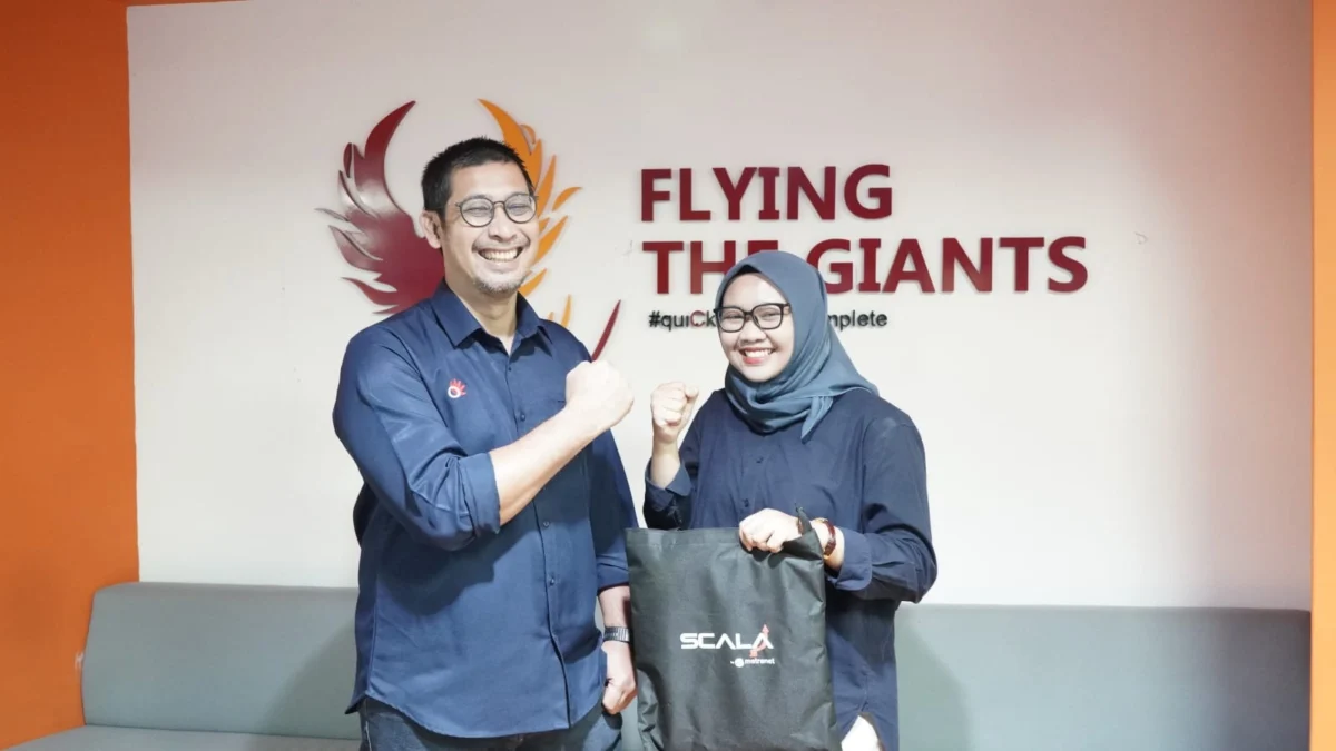 Direktur Bisnis Metranet Faisal Yusuf (kiri) dan Manager Business Development Scala Mutiara Safitri (kanan).