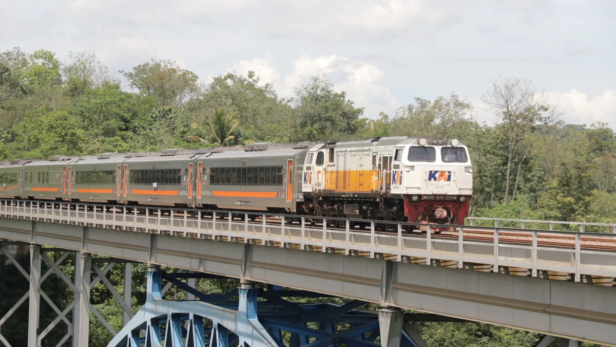 Pembelian Tiket Angleb Memasuki H+4, 62 Ribu Tiket Terjual untuk Kereta Jarak Jauh di Daop 2 Bandung
