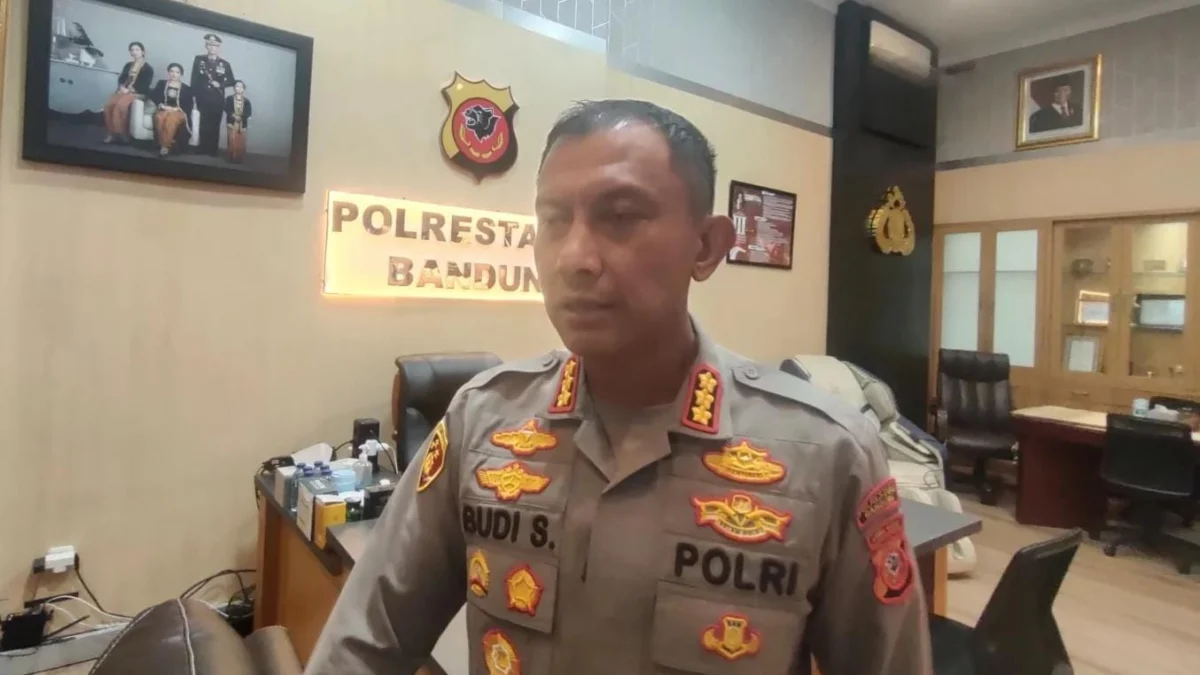 Polrestabes Bandung Perketat Keamanan Jelang Ramadan, Patroli Intensif dan Pembatasan Sahur on the Road Ist. Kapolrestabes Bandung, Kombes Pol Budi Sartono. Foto. Sandi Nugraha/Jabar Ekspres/