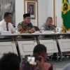 Pj Bupati Bogor rapat perkauat sinergi MBG/Istimewa/