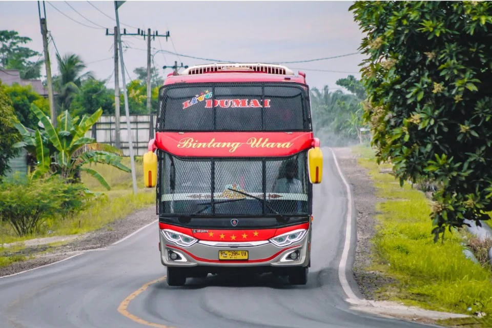Nyaman Liburan Naik Bus ke Luar Kota