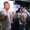 Ketua Panitia BSF CGM 2025, Arifin Himawan (Kiri) bersama jajaran saat ditemui, Minggu (23/2) Malam. (Yudha Prananda / Jabar Ekspres)