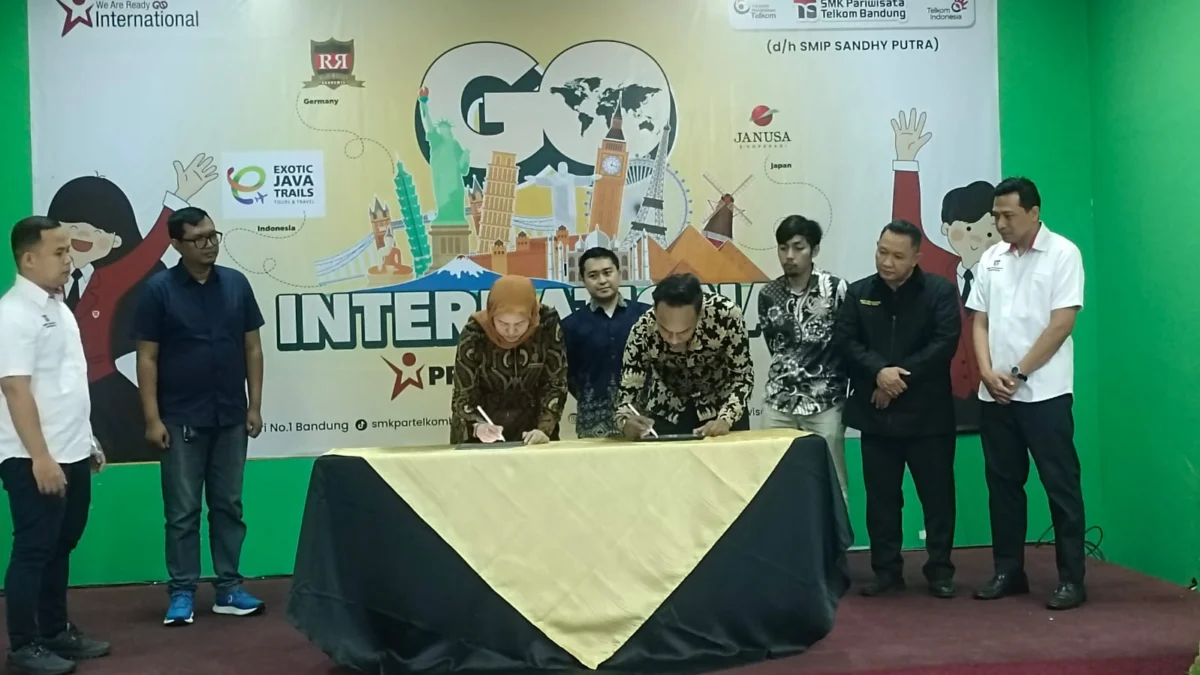 Wujud Nyata Sukseskan Siswa Berkiprah di Luar Negeri, SMA Parawisata Telkom Deklarasikan Sekolah Go International