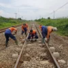 KAI Daop 2 Bandung Antisipasi Cuaca Ekstrem untuk Keselamatan dan Kenyamanan Perjalanan Kereta Api