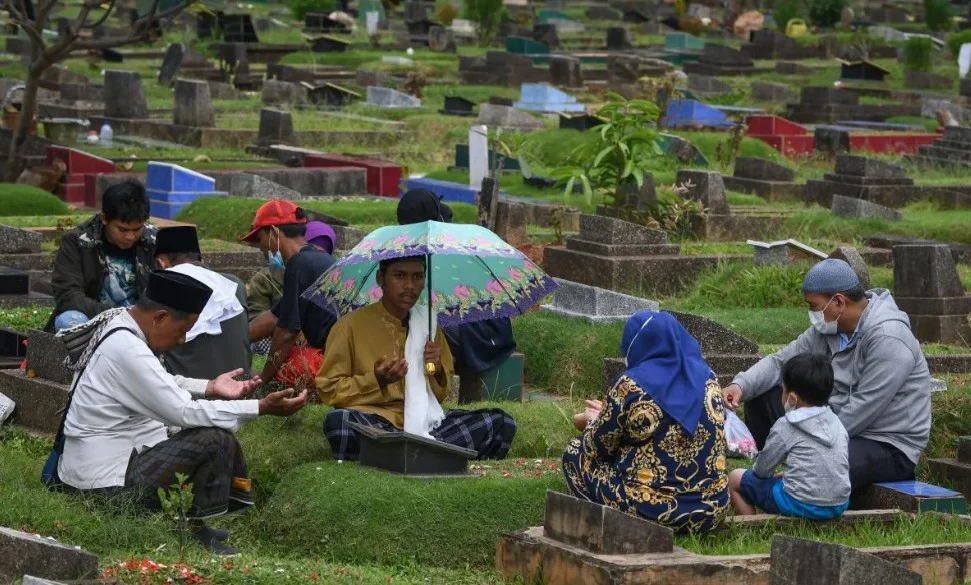 ILUSTRASI NYADRAN - menjalankan tradisi menjelang Ramadhan. (foto: ANTARA)