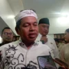 Ilustrasi Gubernur Jabar Dedi Mulyadi saat memberikan keterangan kepada wartawan. (Dok. Jabar Ekspres)