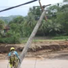 PLN Jawa Barat Gerak Cepat Pulihkan Jaringan Listrik Terdampak Banjir dan Longsor di Sukabumi