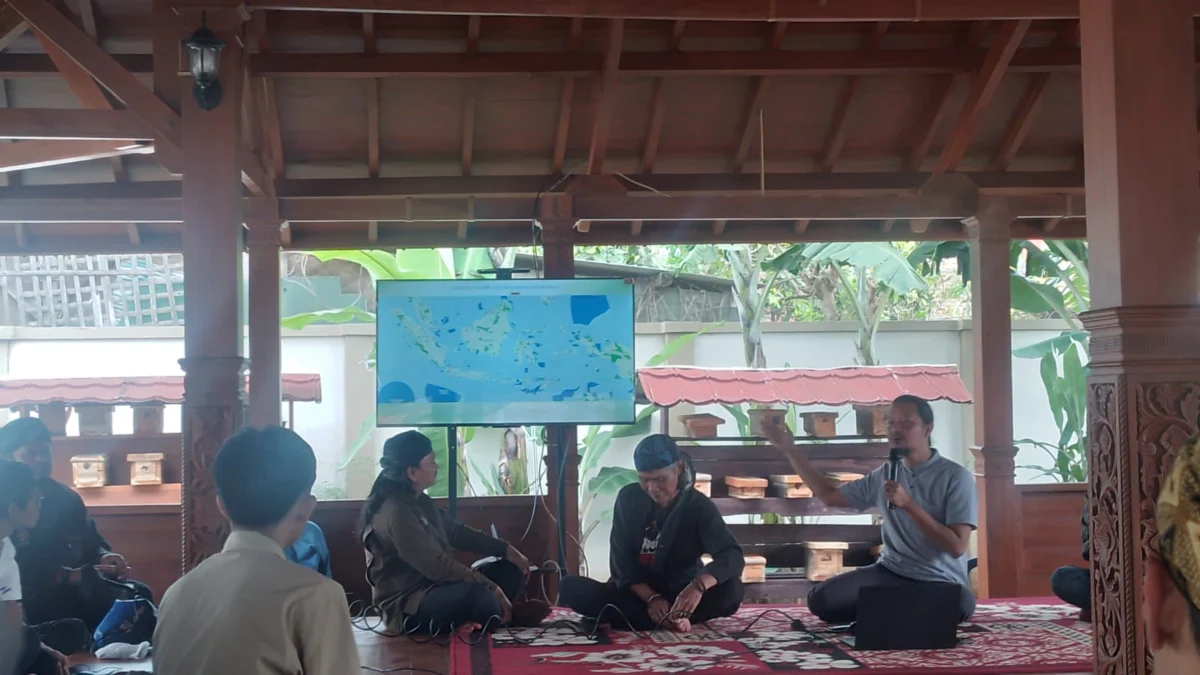 Mitigasi bencana lewat metoda Patanjala yang dimotori oleh Yayasan Pustaka Buana Nusantara, di wilayah Kecamatan Cimanggung, Kabupaten Sumedang. (Yanuar Baswata/Jabar Ekspres)