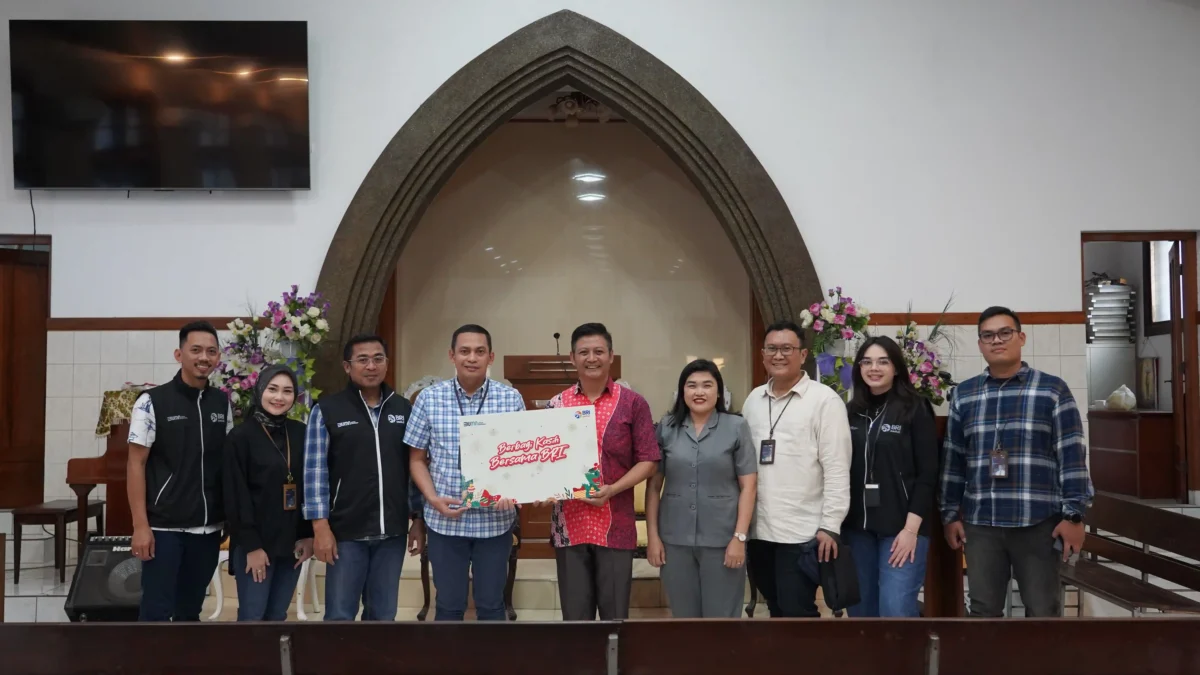 BRI Regional Office Bandung Menyalurkan bantuan Sembako Program BRI Peduli "Berbagi Kasih"