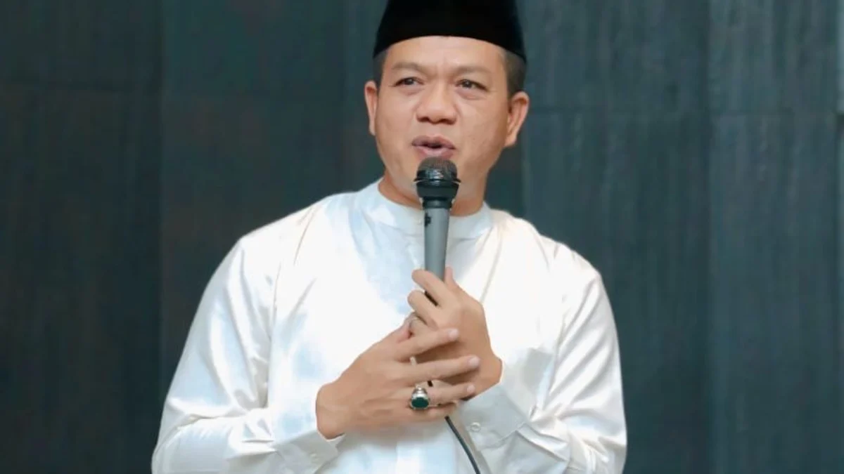 Bupati Bandung Dadang Supriatna