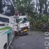 Ist. Potongan vidio salah satu insiden lakalantas di Jalan Raya Cianjur- Cipanas, Kabupaten Cianjur yang terjadi pada Sabtu, (15/3) pagi tadi. Dok istimewa.