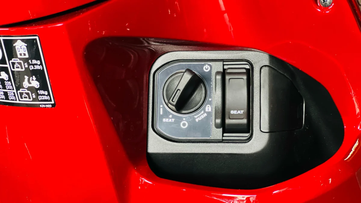 Mengenal Arti Kedipan Smart Key pada Motor Honda