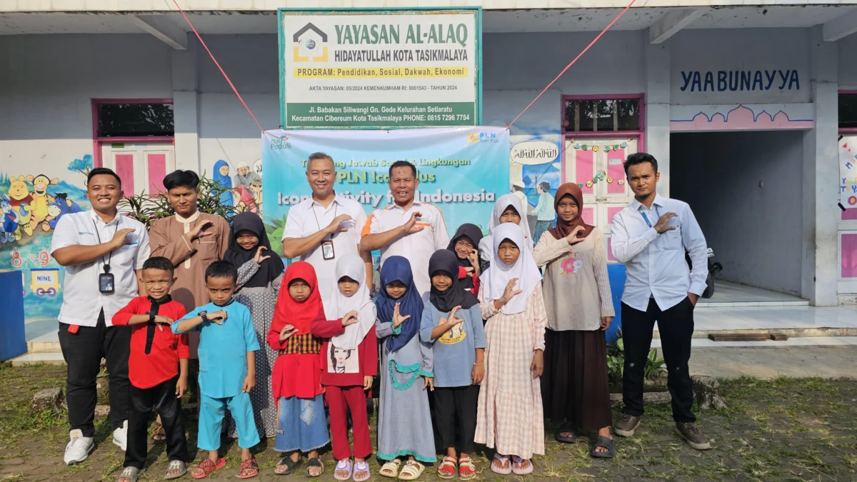 PLN Icon Plus Berikan Akses Internet Gratis Kepada Yayasan Al Alaq, Dukung Digitalisasi Masyarakat Melalui TJSL  