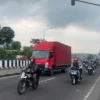 H-4 Lebaran 2025, arus lalu lintas di wilayah Nagreg, Kabupaten Bandung, mulai ramai oleh para pemudik pada Kamis (27/3/2025). Foto Agi
