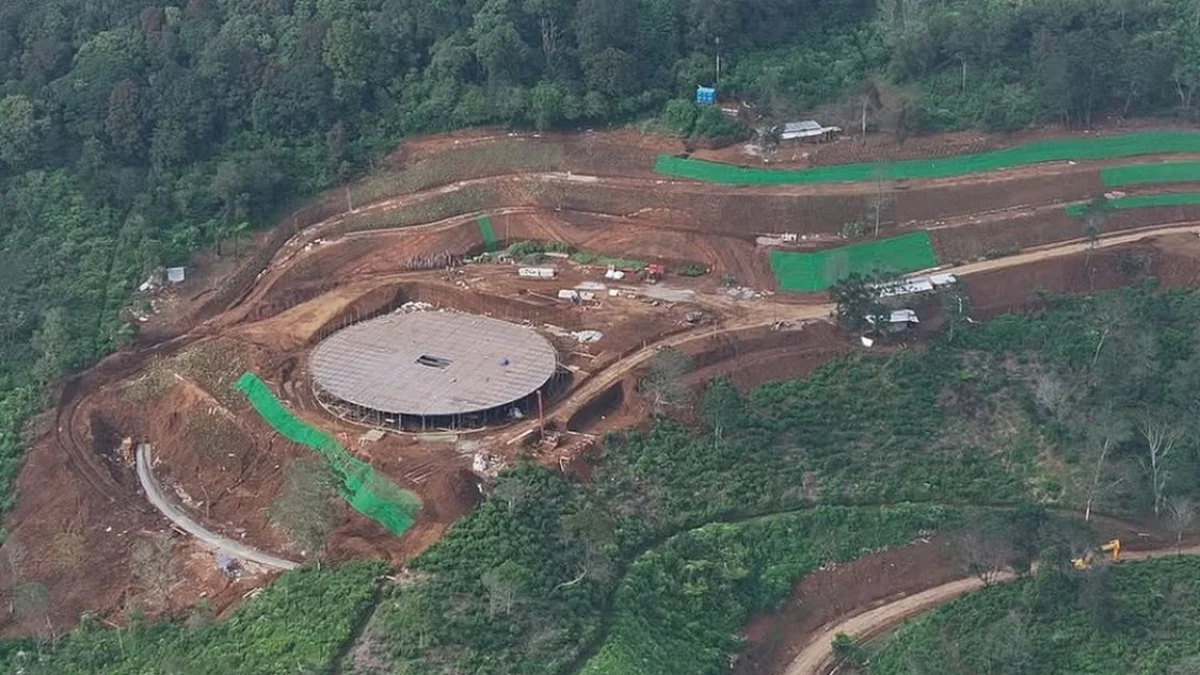 Aksi pembukaan lahan berkala besar di lereng Gunung Tangkuban Parahu. Dok istimewa