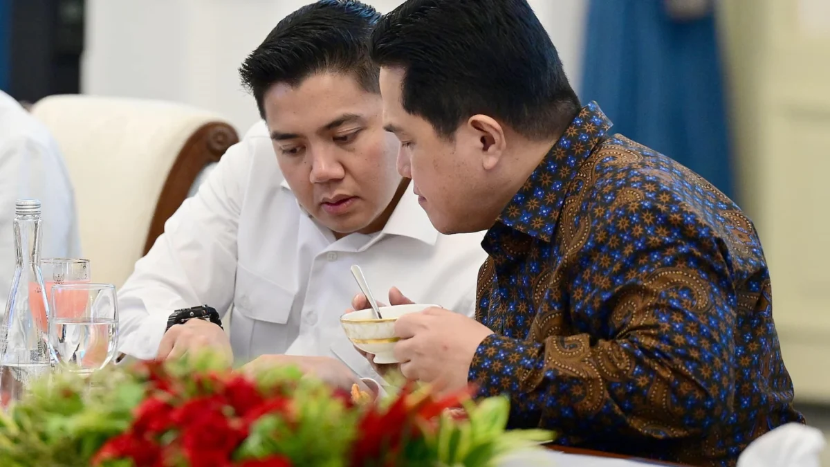 Kenaikan pangkat Mayor Teddy Indra Wijaya menjadi Letnan Kolonel ( Letkol ) menui pro dan kontra diberbagai kalangan.