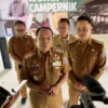 Wali Kota Cimahi, Ngatiyana bersama Wakil Wali Kota Cinahi, Adithia Yudhistira saat Ditemui Awak Media di Pemkot Cimahi (Mong)