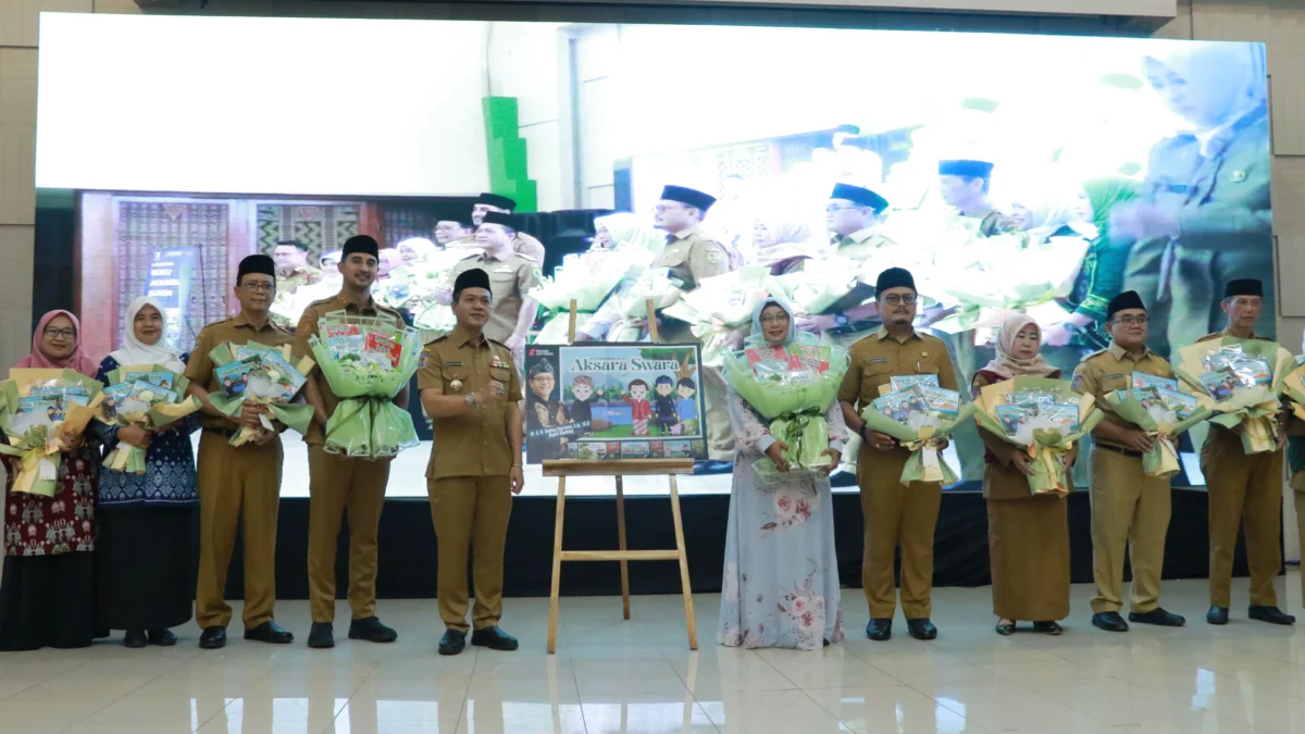 Bupati Bandung Gelar Soft Launching Buku Aksara Swara, Buku Ketiga Bupati KDS
