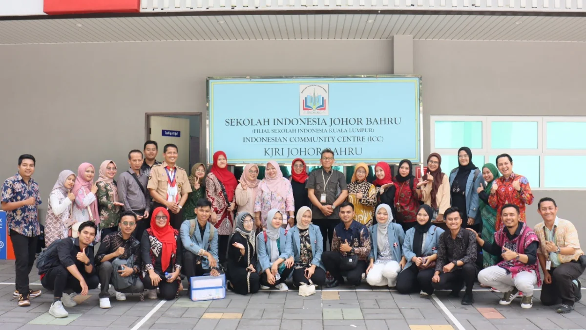 Program Studi Pendidikan Pancasila dan Kewarganegaraan Universitas Pendidikan Indonesia Berhasil Gelar Kegiatan Pengabdian Masyarakat dan Riset Kolaboratif