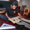 Anton Sugianto (51) Pegiat Kerajinan Seni Siluet dari Bahan Limbah Kayu MDF (Mong)