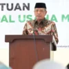 Wali Kota Banjar Ir H Sudarsono saat dalam acara penyerahan bantuan modal Baznas untuk usaha mikro di Kota Banjar baru-baru ini. (Foto: Istimewa)