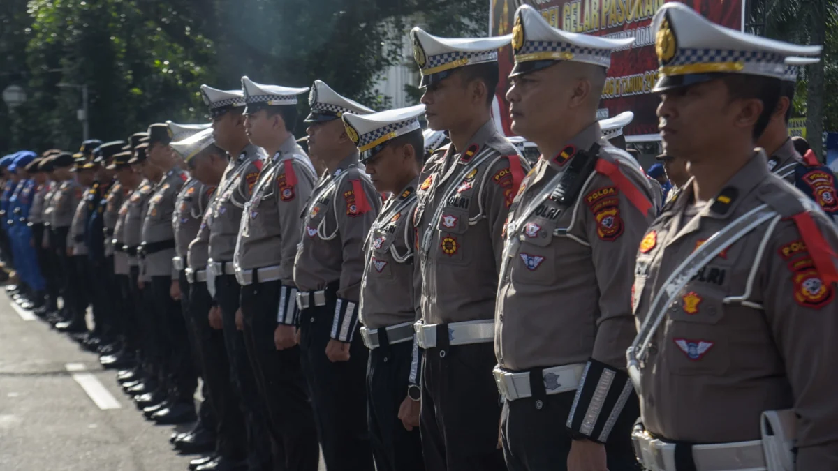 Dok. Pasukan gabungan mengikuti Apel Gelar Pasukan Operasi Lodaya 2025 di depan Gedung Sate, Kota Bandung, Kamis (20/3). Foto: Dimas Rachmatsyah / Jabar Ekspres