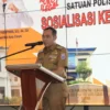 Wali Kota Cimahi, Ngatiyana saat Sosialisasi Gempur Rokok Ilegal (Mong)