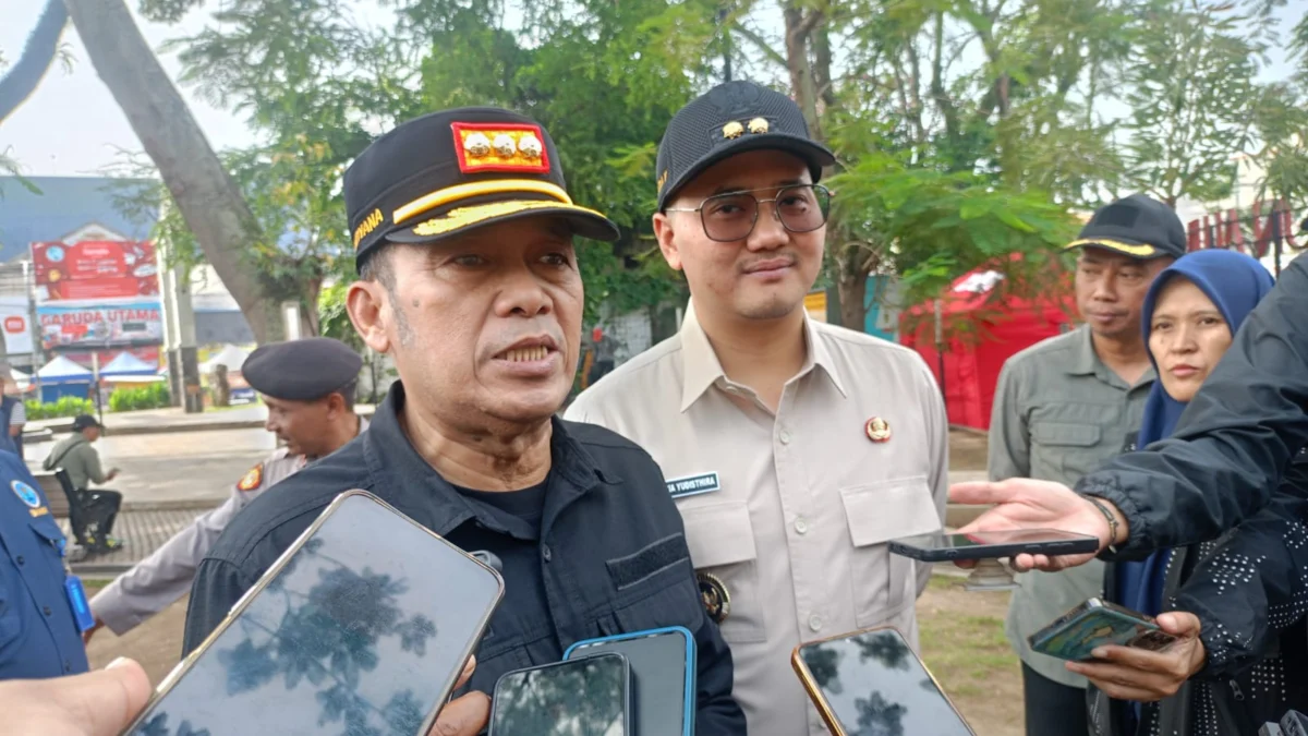 Wali Kota Cimahi, Ngatiyana saat ditemui usai Apel Satgas Pemberantasan Premanisme di Alun-Alun Cimahi. (Mong / Jabar Ekspres)