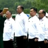Pengambilan sumpah janji sejumlah Pejabat Pemprov Jabar yang dimutasi, Kamis (27/3).