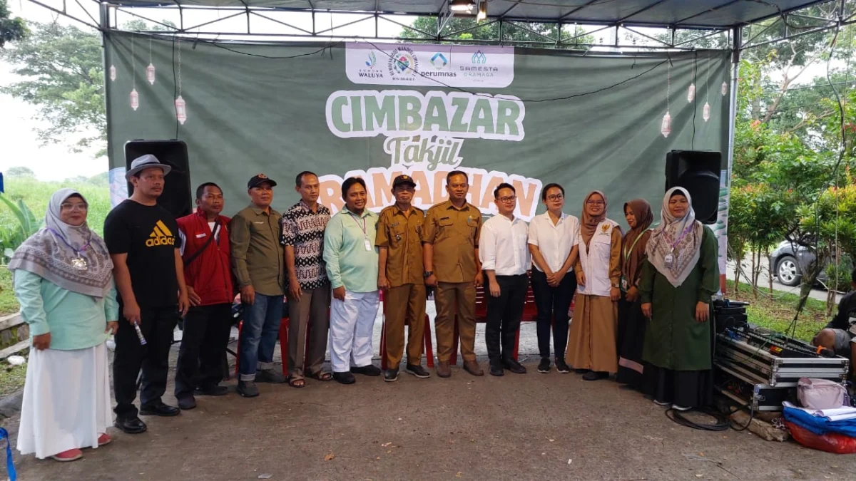 Dukung UMKM Lokal, Bazar Ramadan Bumdes Waluya Cimanggu II Sukses Menarik Perhatian Warga Dukung UMKM Lokal, Bazar Ramadan Bumdes Waluya Cimanggu II Sukses Menarik Perhatian Warga
