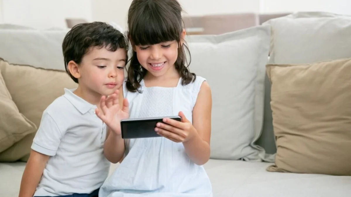 Belajar dari Ara si Bocah Viral, ini Tips Mendidik Anak agar Bijak Bicara dan Bijak di Medsos