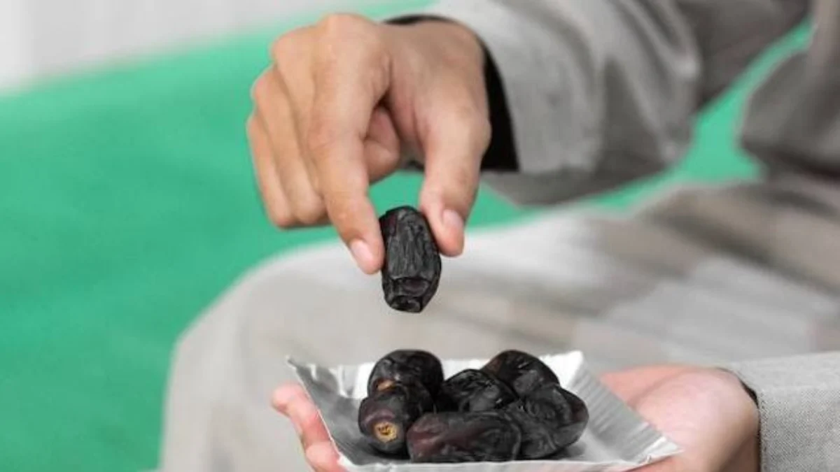 Biar Hemat ini Tips Berbuka Puasa untuk Anak Kost