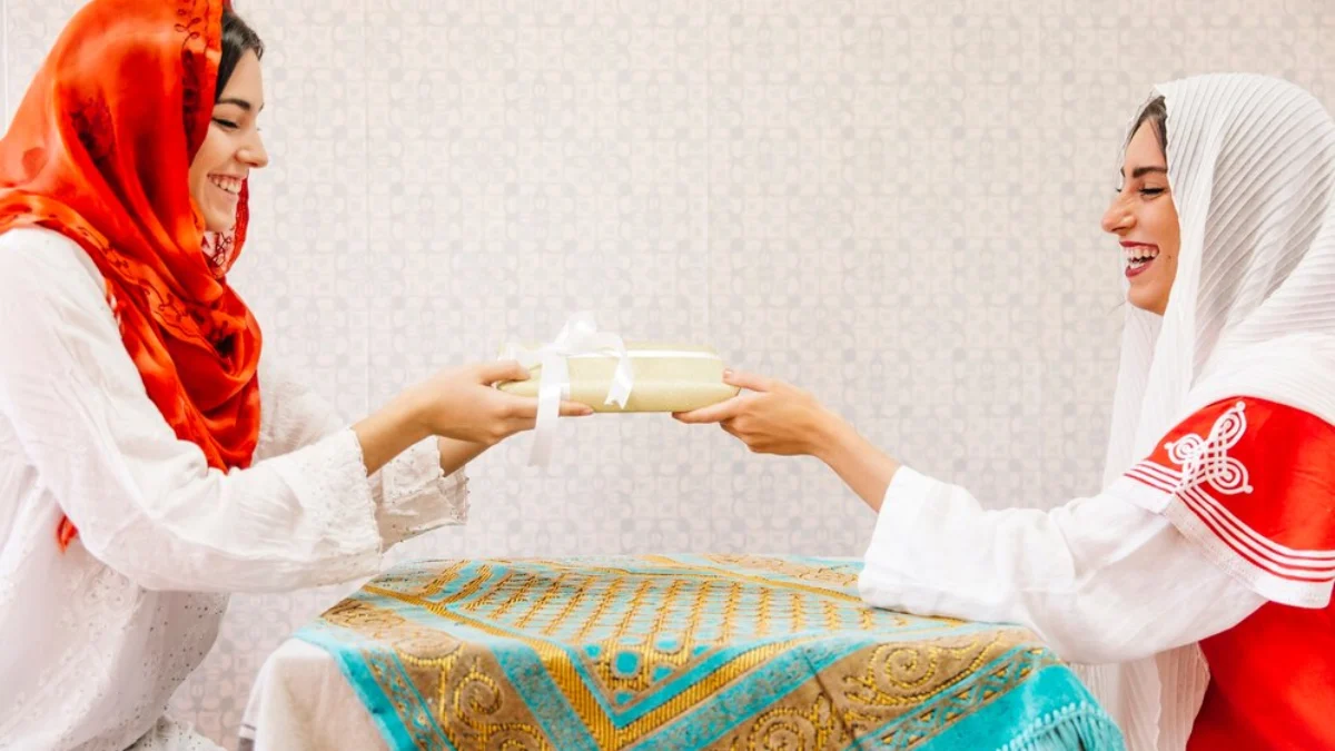 60 Ucapan Hampers Lebaran untuk Calon Mama Mertua yang Menyentuh dan Penuh Makna