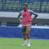 Del Pino Optimis Persib Mampu Amankan 3 Poin Atas Persik Kediri Tyronne Del Pino siap beri kekalahan untuk Persik Kediri/Foto: Dok Persib/