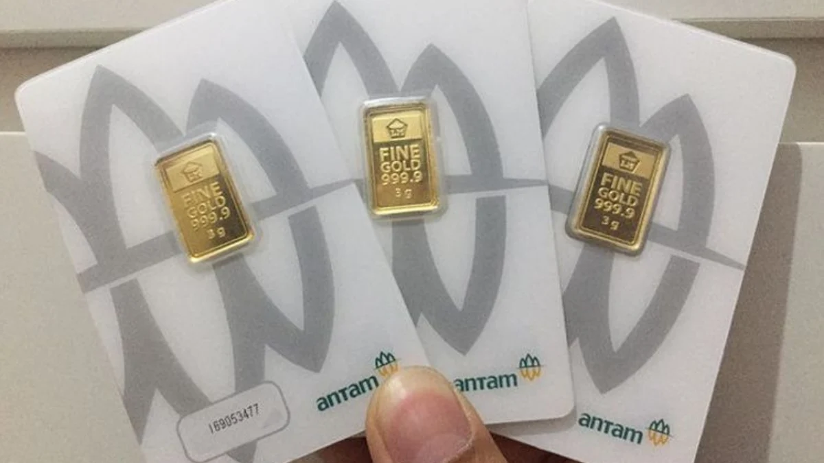 Harga Emas Anjlok Hari Ini Turun Drastis Setelah Cetak Rekor Termahal, Hampir Rp1 Juta PerGram? Harga Emas Anjlok Hari Ini Turun Drastis Setelah Cetak Rekor Termahal, Hampir Rp1 Juta PerGram?