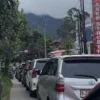 Hari Ketiga Lebaran 2025, Arus Lalin Menuju Lembang Padat Merayap