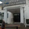 Dugaa kasus pemerkosaan oleh oknum dokter PPDS dari Unpad yang bekerja di Rumah Sakit Hasan Sadikin ( RSHS ) Kota Bandung