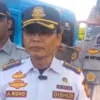 Kepala Dinas Perhubungan Kabupaten Bogor saat memberikan tanggapan kepada awak media, pada Sabtu (5/4/2025). Foto: Regi