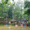 Salah satu fasilitas wisata di Situ Mustika Kota Banjar yang dikelola pihak swasta nampak lesu dari pengunjung saat libur lebaran tahun 2025. (Istimewa)