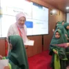 AdMedika menyalurkan santunan kepada anak yatim yang tersebar di empat yayasan dan karyawan AdMedika juga turut berpartisipasi dalam penggalangan dana yang disalurkan ke Pondok Pesantren.