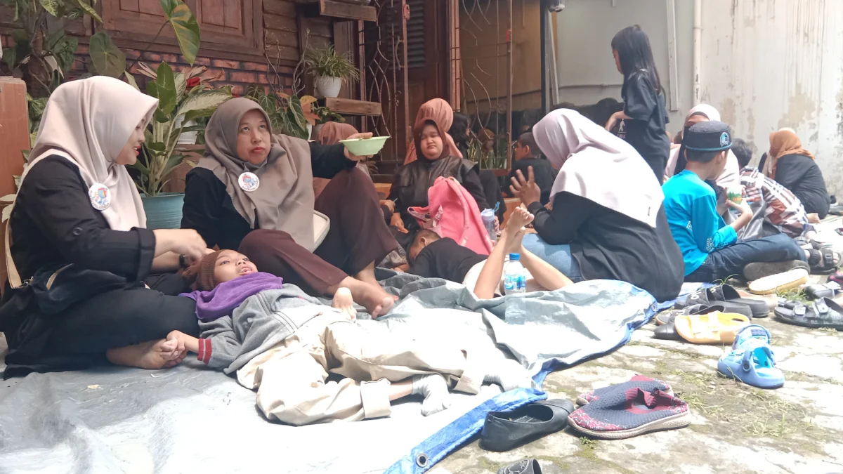 Sejumlah Penyandang Disabilitas di Bumi Difabel Istimewa, Kota Cimahi. (Mong / Jabar Ekspres)