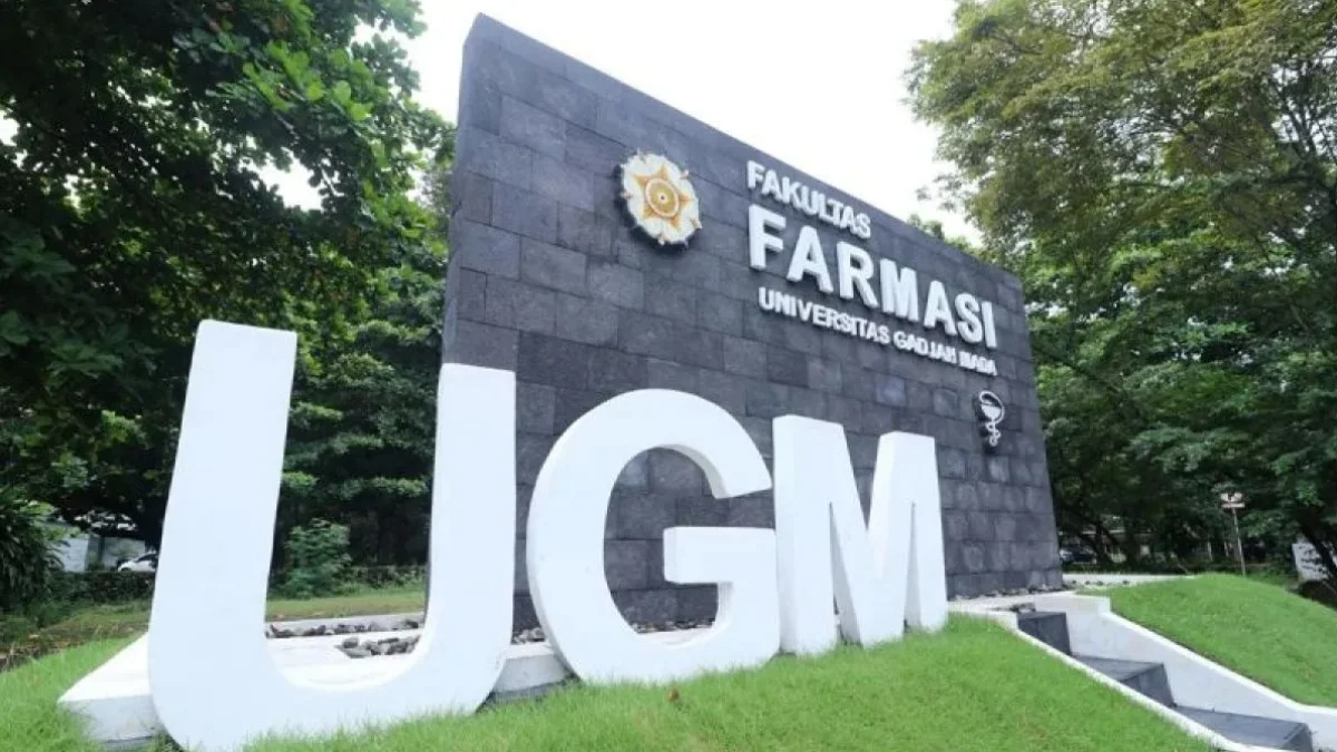 Guru Besar UGM Pelaku Kekerasan Seksual di Fakultas Farmasi Diberhentikan Fakultas Farmasi UGM. (foto/ANTARA)