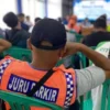 Pemberantasan Pungli di Kebun Binatang Bandung kembali terjadi, ketika tempat rekreasi banyak dikujungi wisatawan lebaran Idul Fitri.