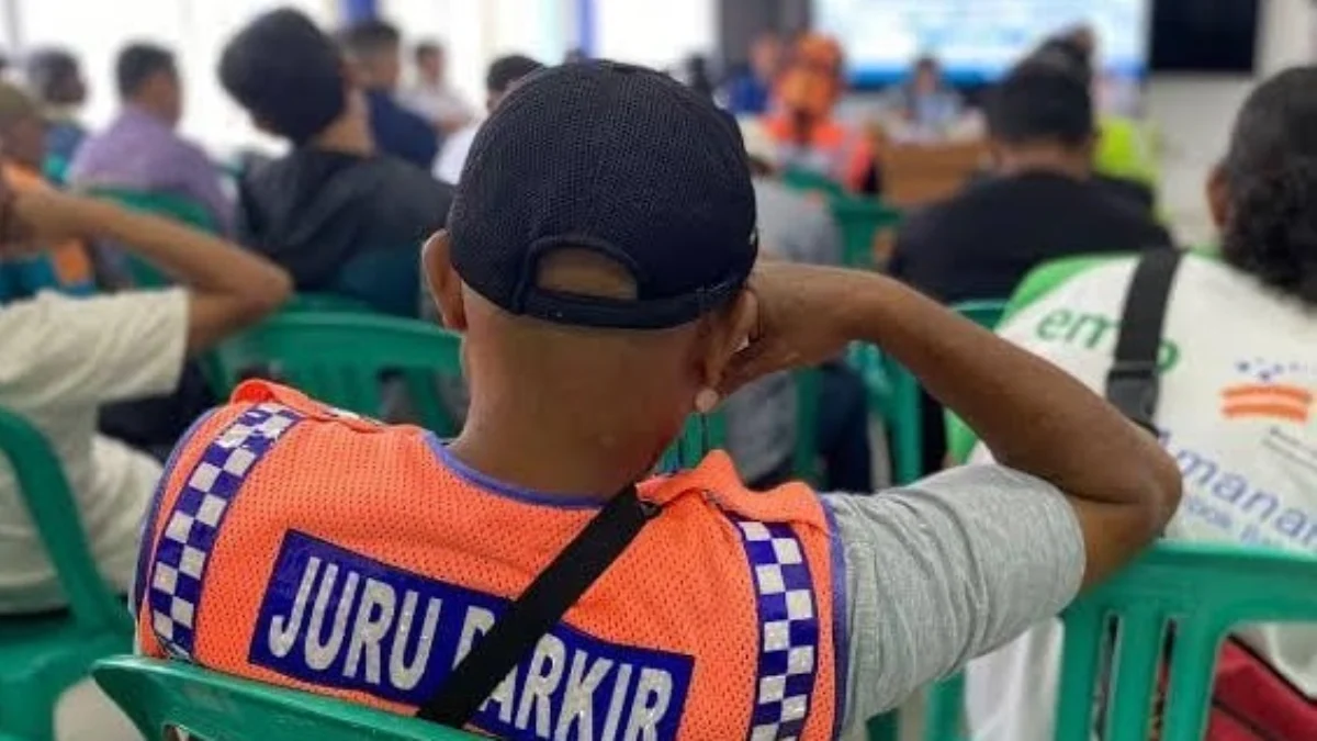 Pemkot Bandung Kecolongan, Pungli di Bonbin Masih Terjadi! Pemberantasan Pungli di Kebun Binatang Bandung kembali terjadi, ketika tempat rekreasi banyak dikujungi wisatawan lebaran Idul Fitri.