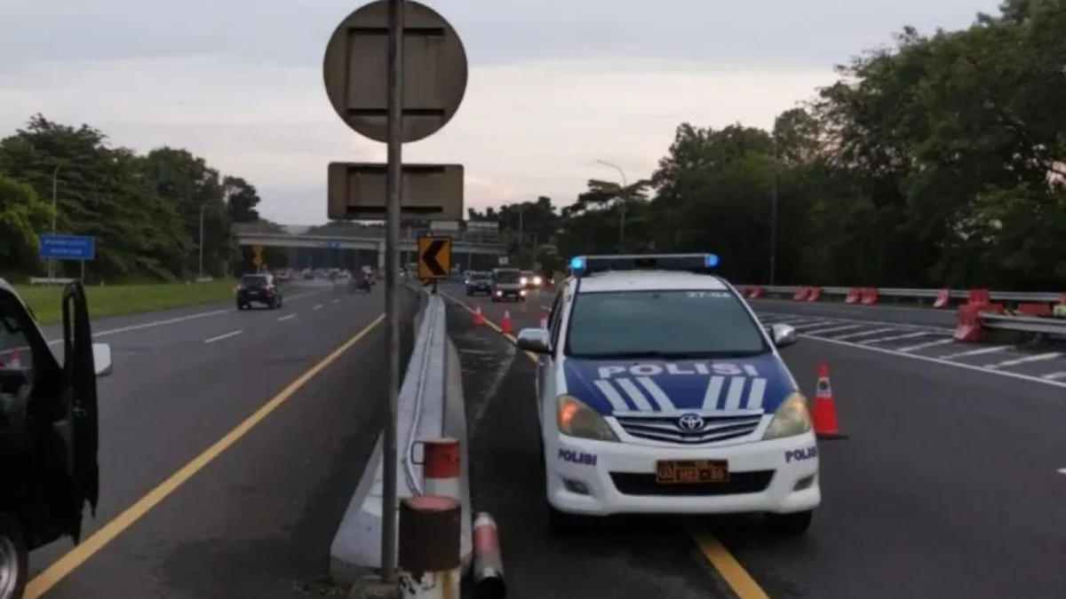 Contraflow di Tol Jagorawi/Foto: Antara