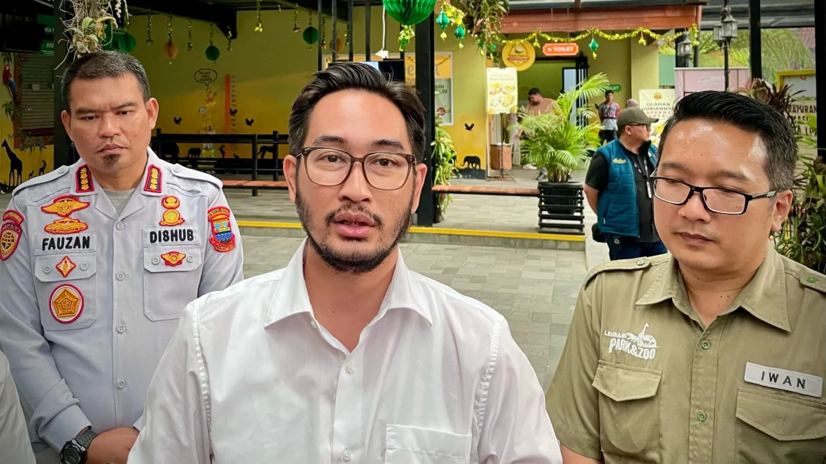 Bupati Bandung Barat, Jeje Ritchie Ismail saat ditemui di Parongpong, KBB. Dok Jabar Ekspres/Suwitno