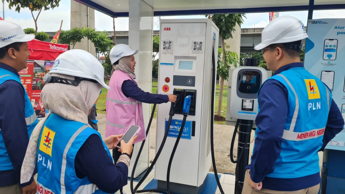 Mudah, Banyak, Ekonomis: SPKLU PLN di Jabar Bikin Mudik Makin Asyik