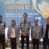 Bupati Bandung Barat, Jeje Ritchie Ismail saat meresmikan Satgas Penanganan PMK di Imah Seniman Resort, Kecamatan Parongpong. Kamis (24/4). Dok Jabar Ekspres/Suwitno