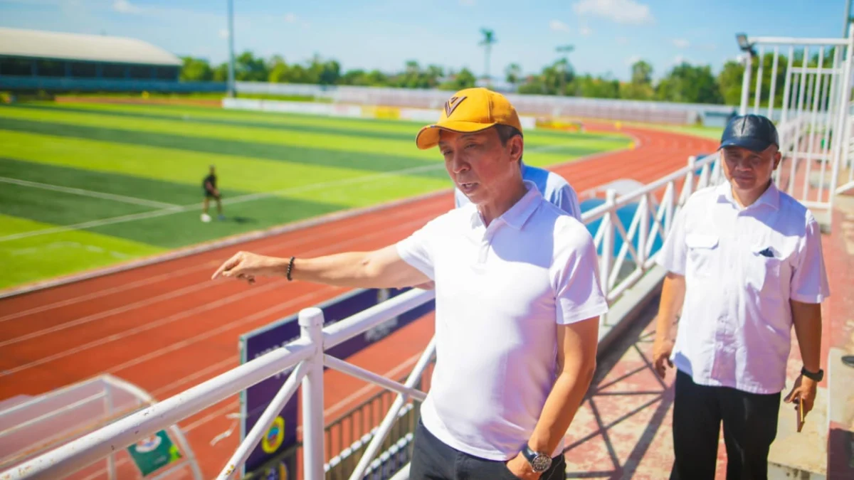 Sambut Porprov 2026, Pemkot Bogor Siap Renovasi GOR Pajajaran! Wali Kota Bogor, Dedie A. Rachim saat berkunjung salah satu stadion di Kabupaten Pati. (Yudha Prananda / Istimewa)
