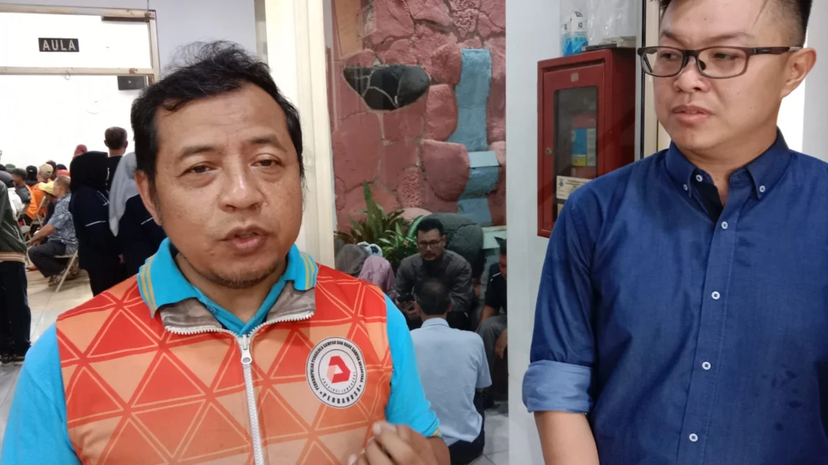 Lionard Sutandi (Kanan) dan Wahyu Dharmawan (Kiri). (Mong / Jabar Ekspres)